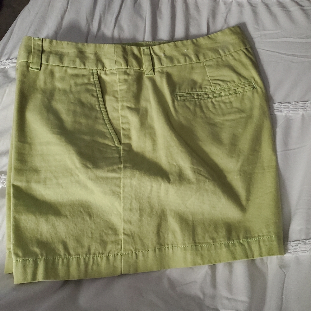 LOFT SHORTS - Picture 3 of 4